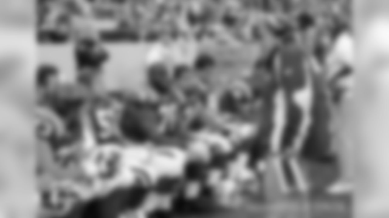 Howard Mudd has over 40 years of NFL experience as a coach and player and he re-joins Indianapolis after serving as the Colts offensive line coach for 12 seasons (1998-2009).