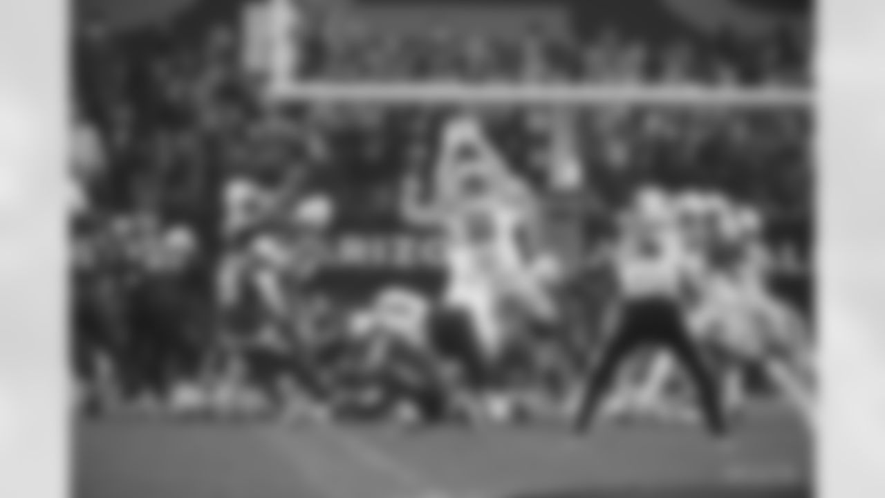 91 DE Isaac Rochell