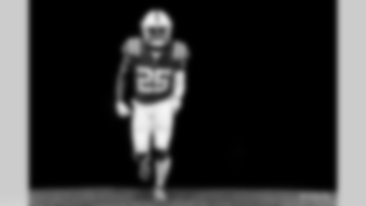 25 RB Marlon Mack