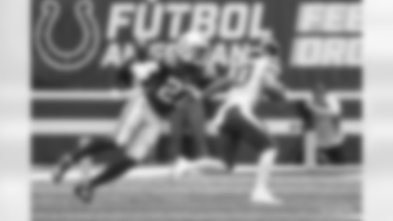 27 CB Xavier Rhodes
