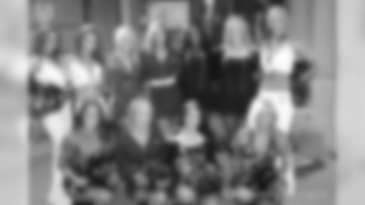 2018_1010_35yrsColtsCheer_0075