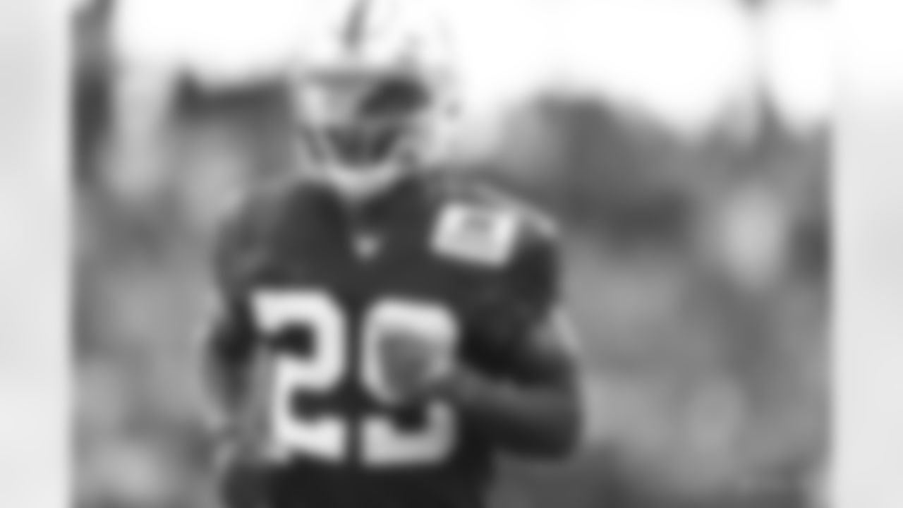 29 CB Will Redmond