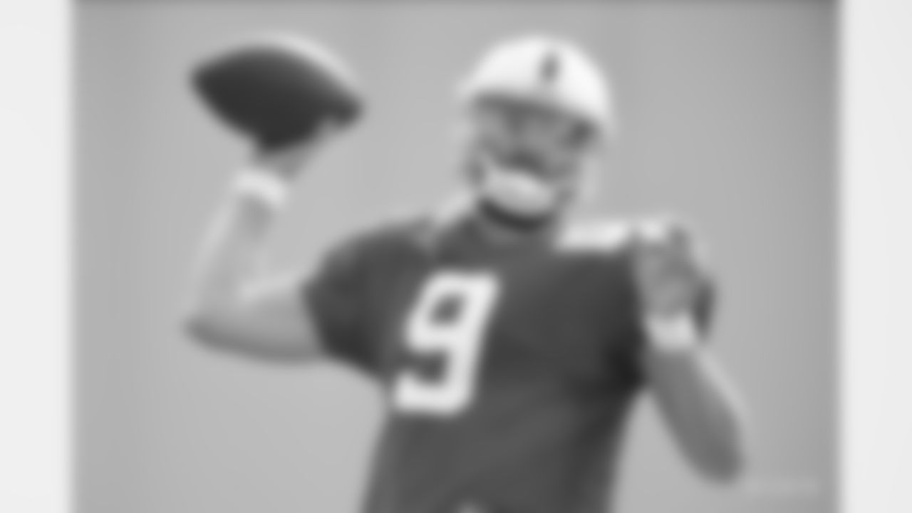 Jacob Eason #9 QB 6-6 231lbs 22yrs Exp R Washington