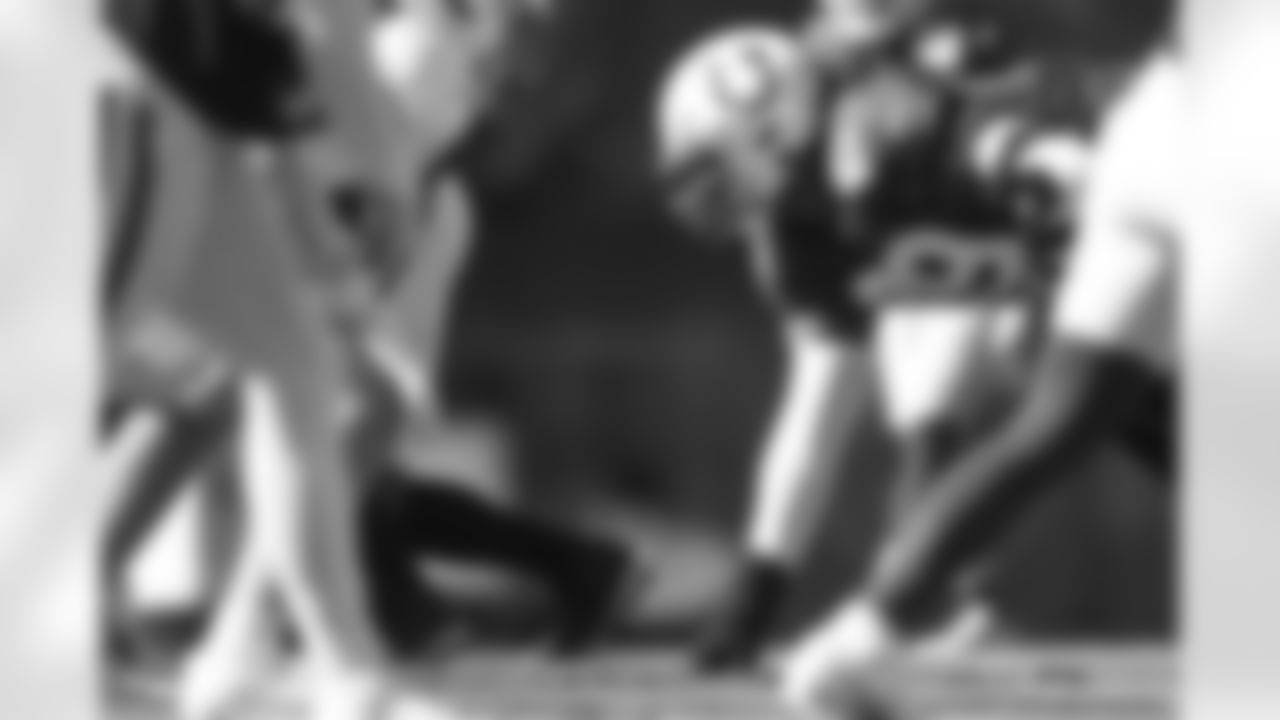 99 DT DeForest Buckner