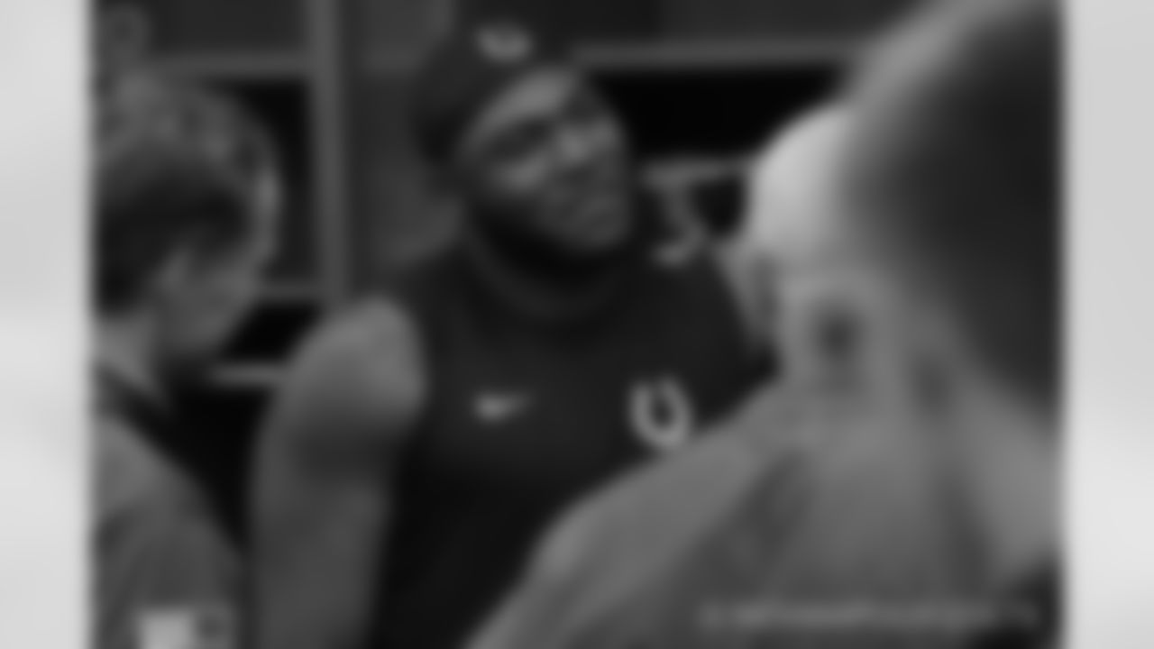 2018_1111_LockerRoom_0057
