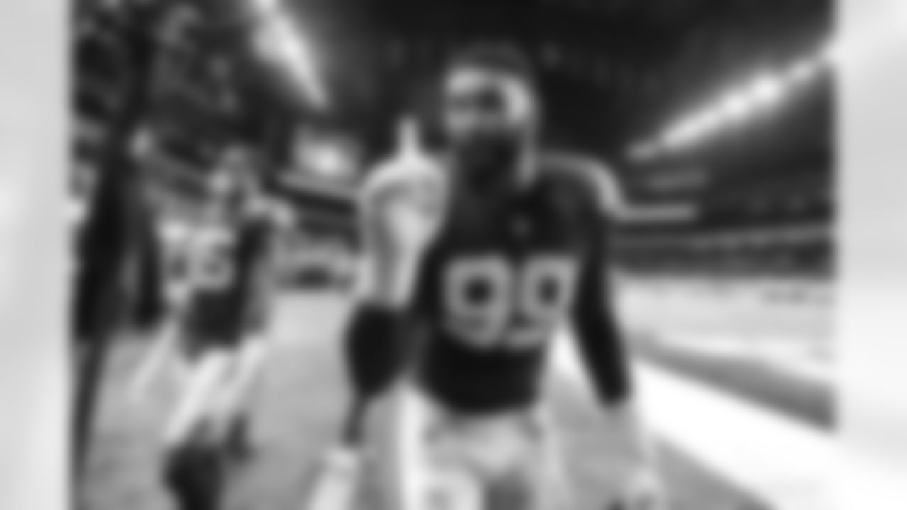 99 DT DeForest Buckner