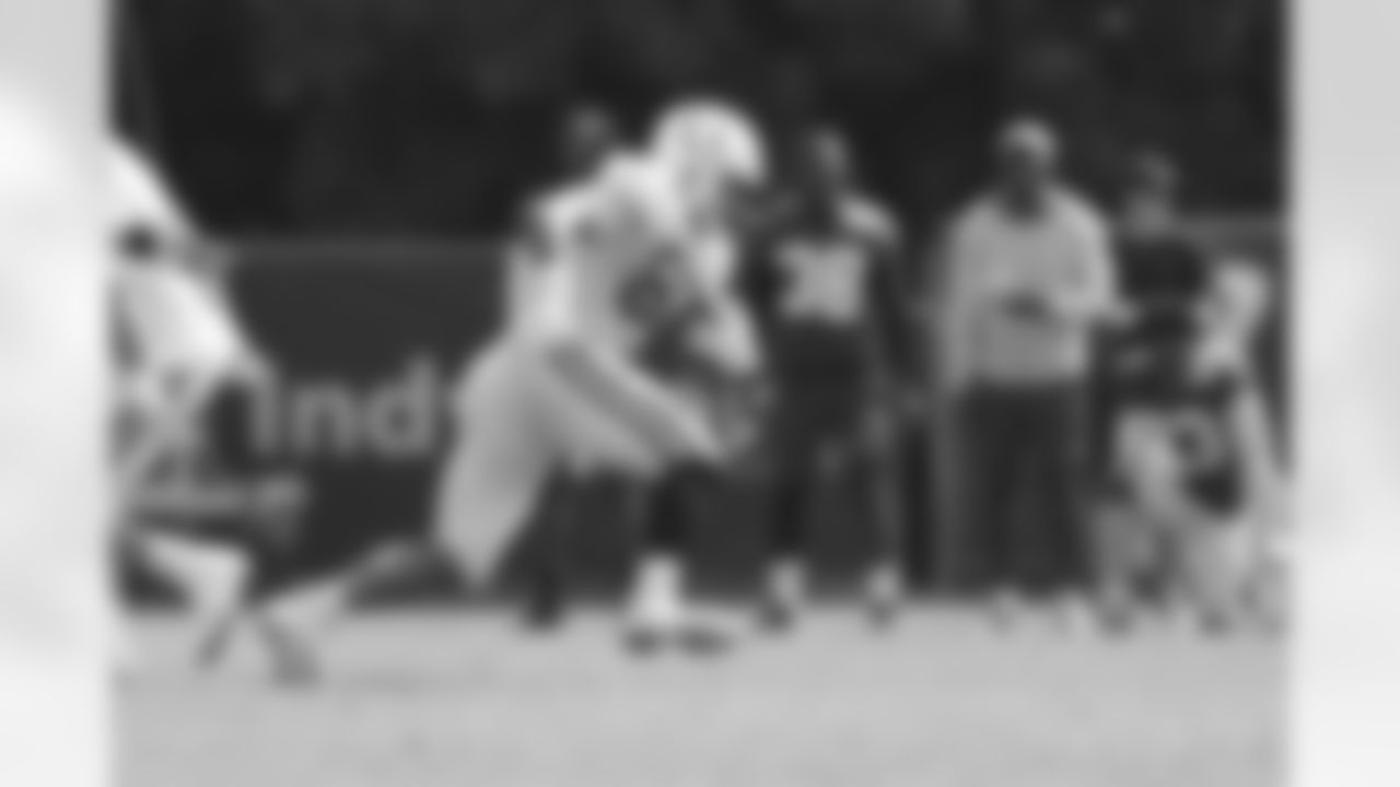 83 TE Kylen Granson