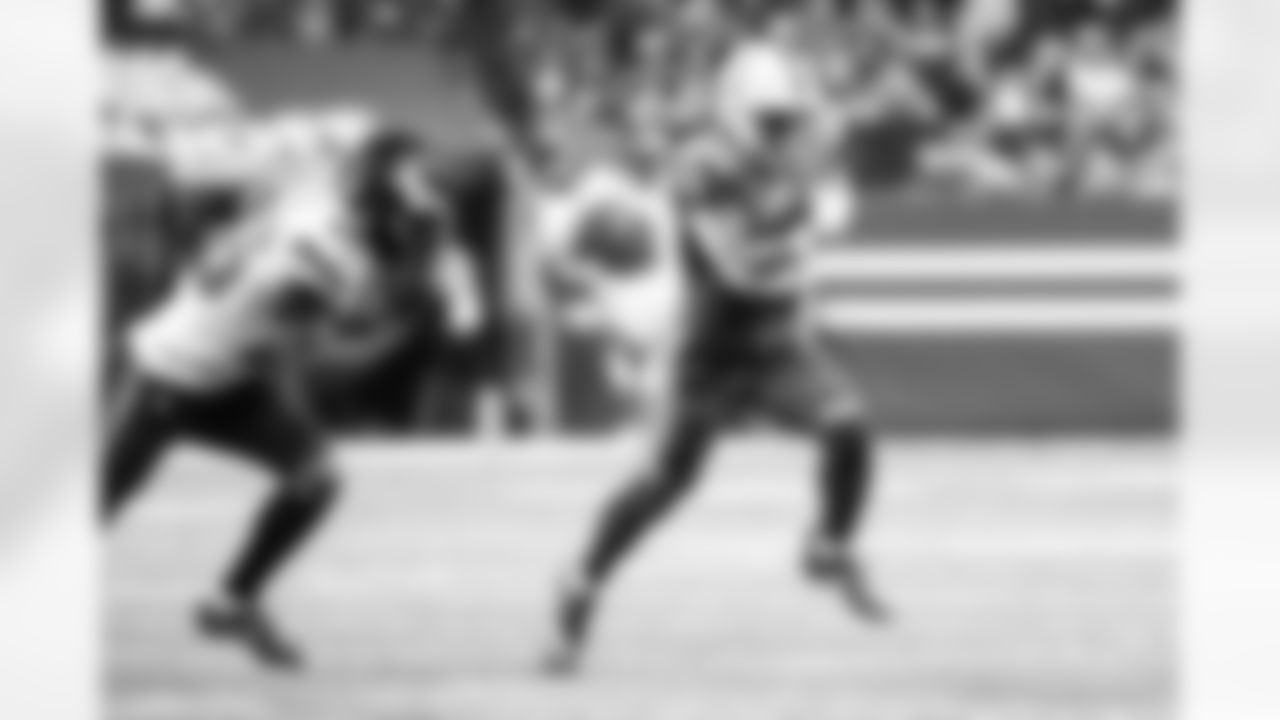 21 RB Nyheim Hines