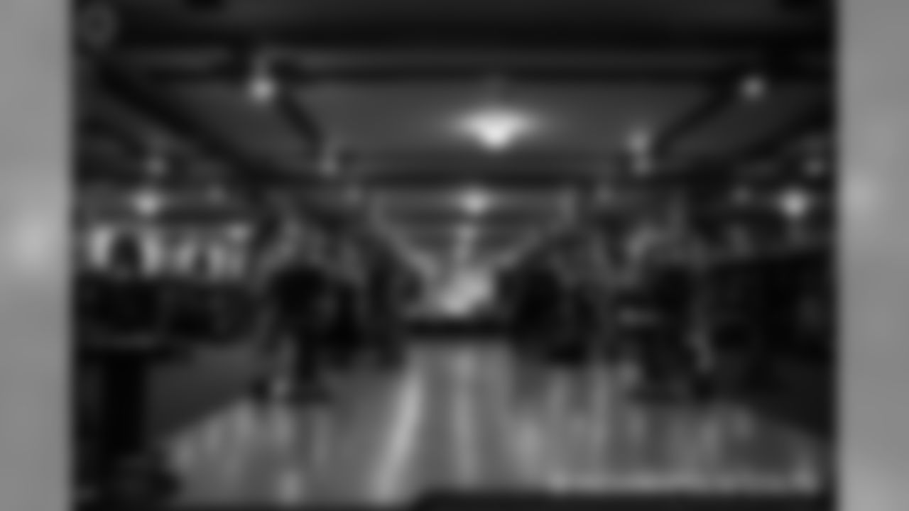 2018_1219_PlayoffConcertEdits0046
