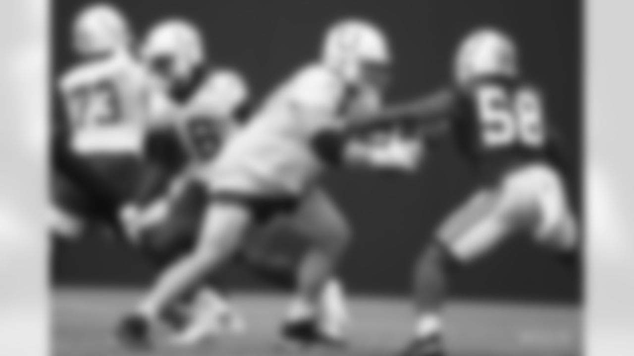 56 C/G Quenton Nelson