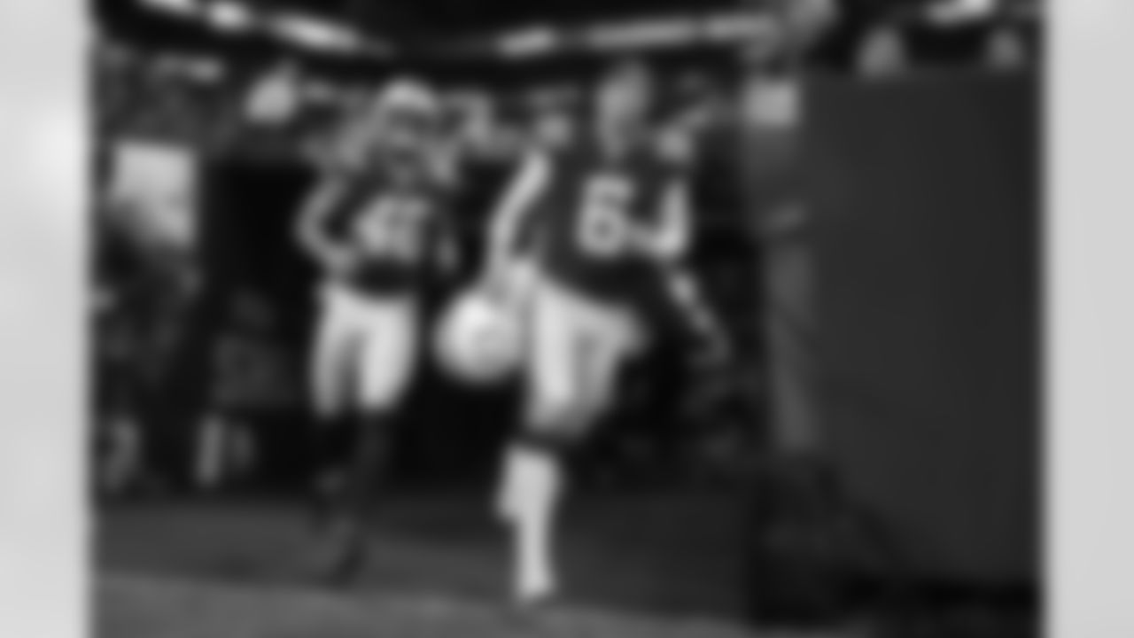 46 LS Luke Rhodes, #6 K Michael Badgley