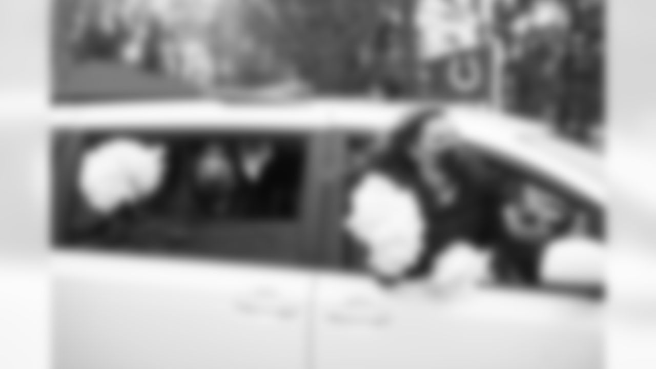 2020_0107_ColtsCaravan0273