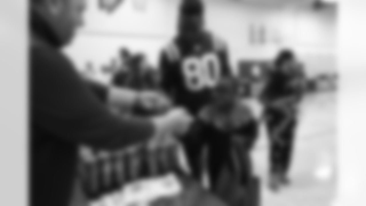 80 TE Jelani Woods