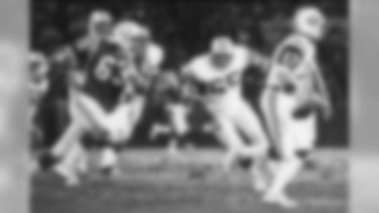 Barnes_Mike_13