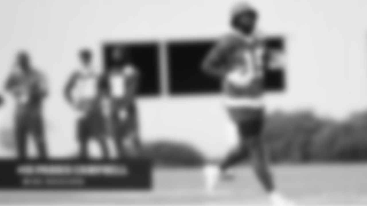 15_Campbell_Parris