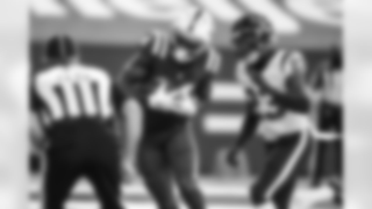 14 WR Zach Pascal