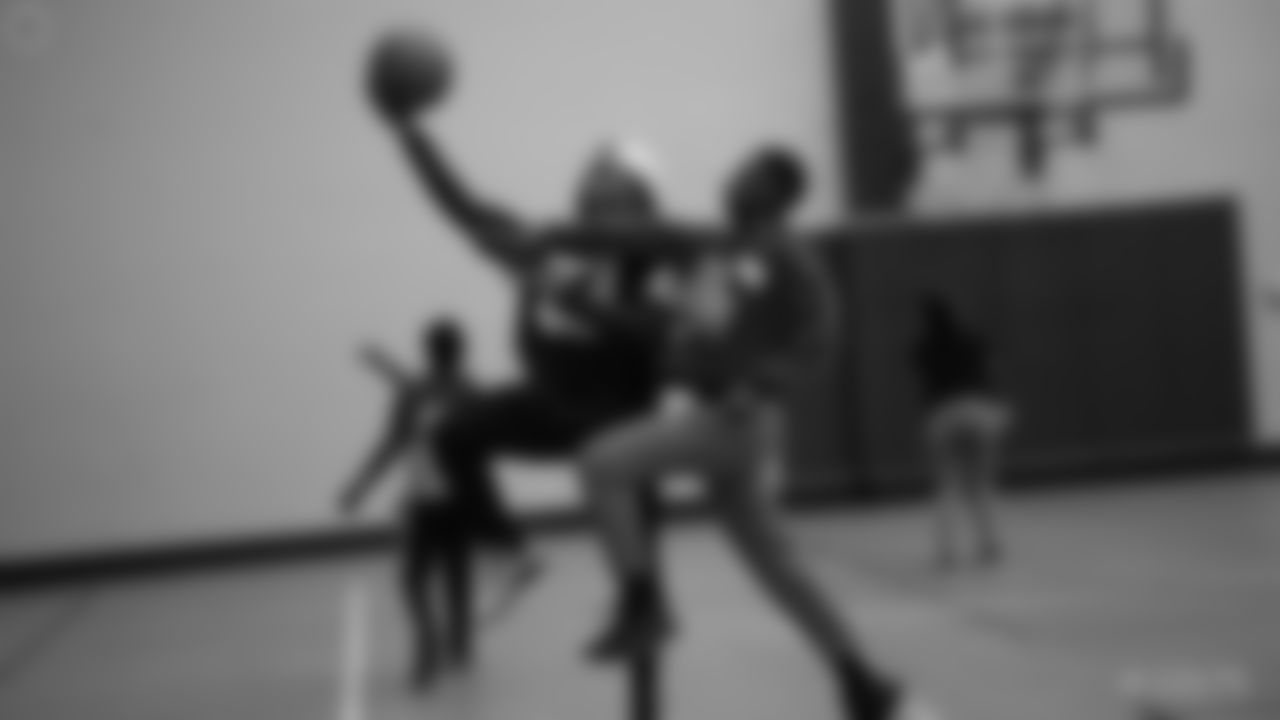 Kenny Moore II #23 | CB | 5-9 |190lbs | 23yrs. | 3yrs. |Valdosta State