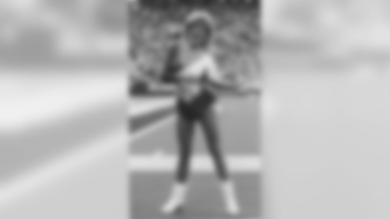2018_1010_35yrsColtsCheer_0003