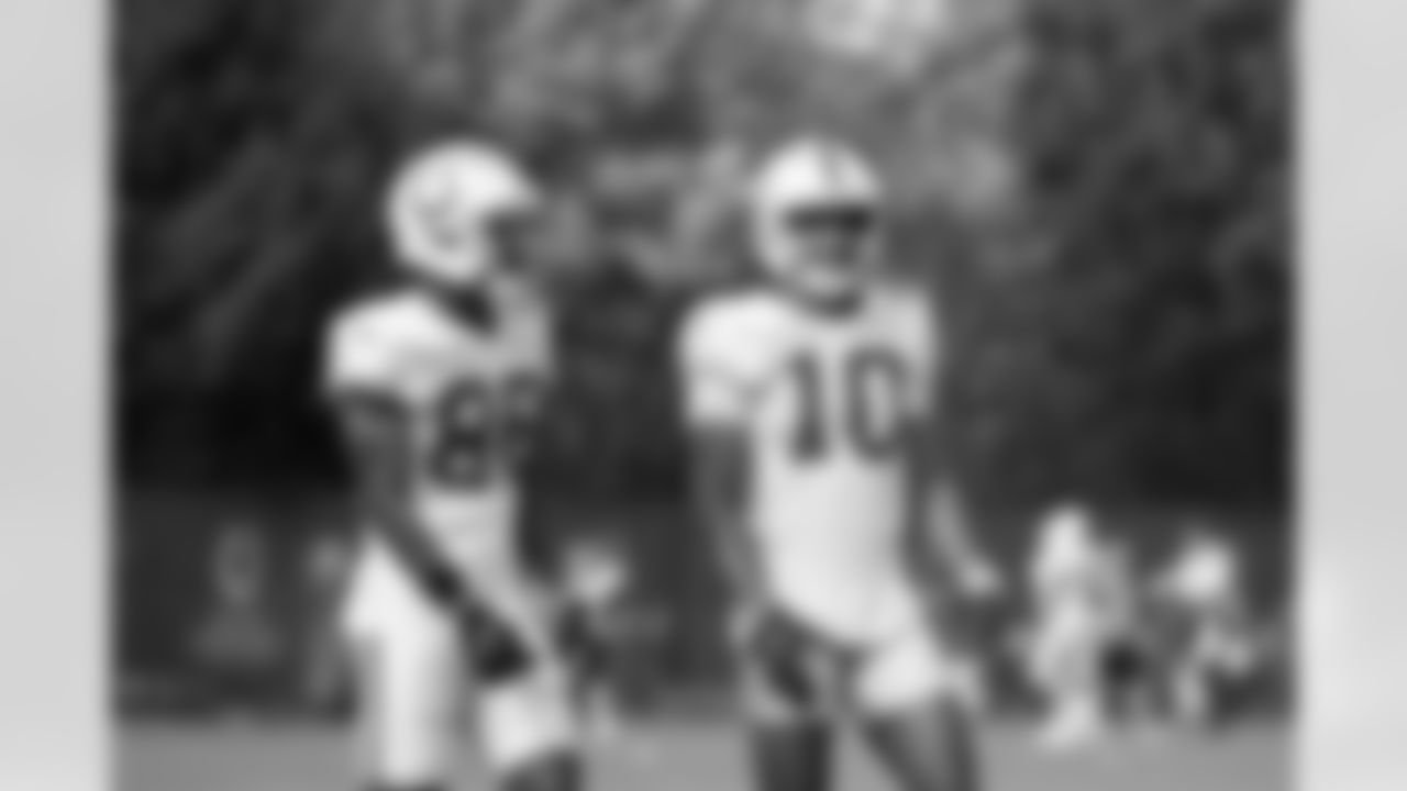 86 WR Vyncint Smith, #10 WR Dezmon Patmon