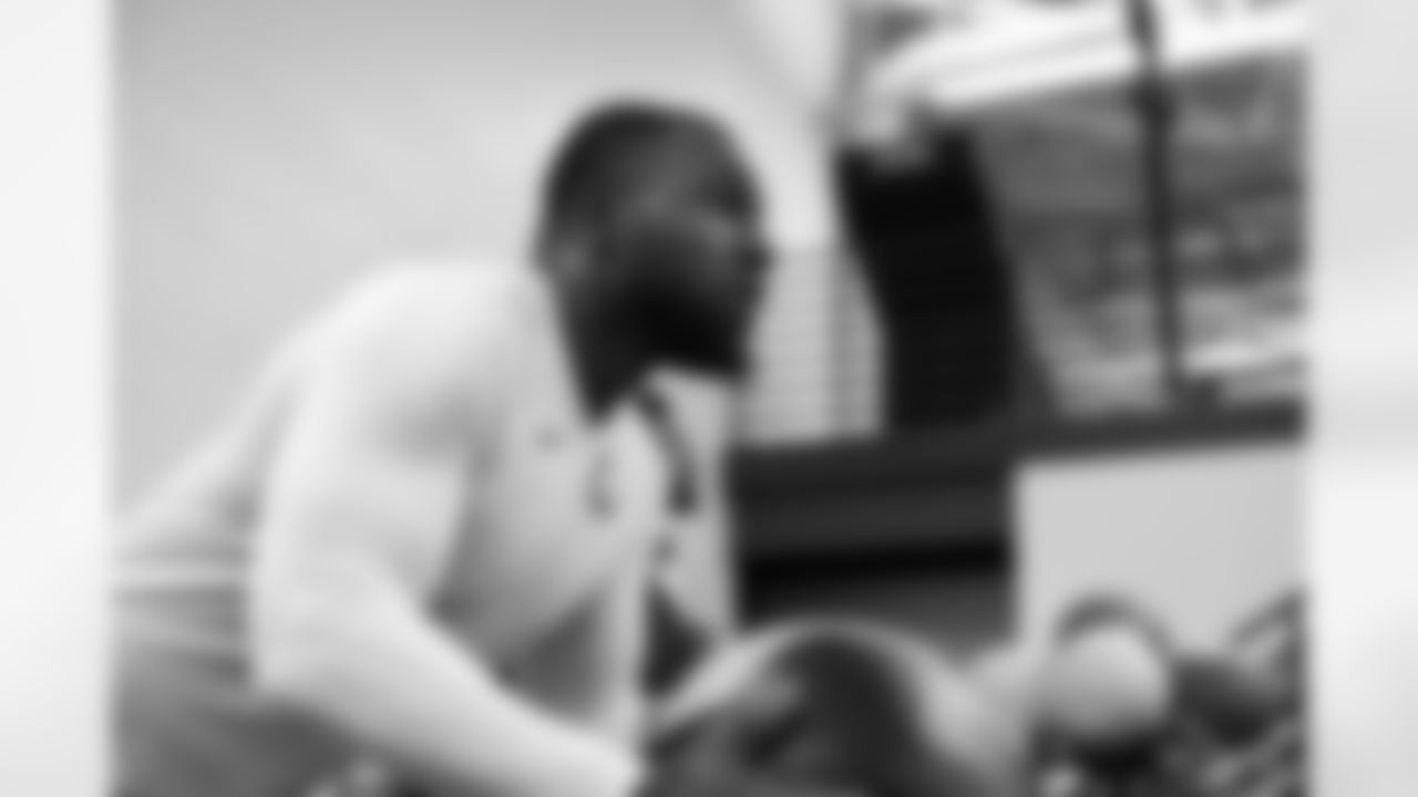 91 DE Yannick Ngakoue