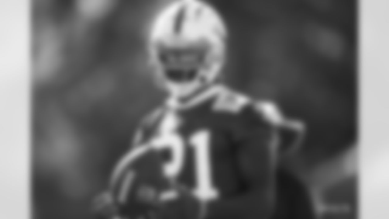 14 WR Zach Pascal