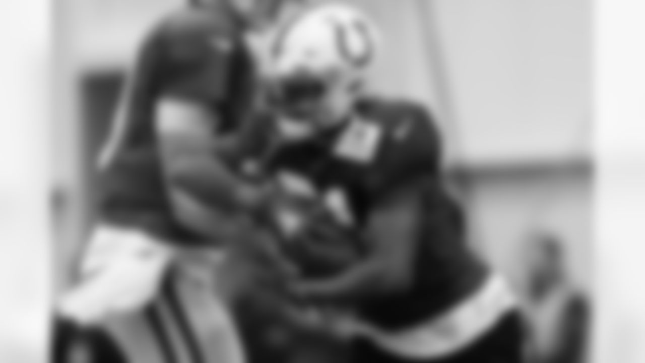 21 RB Nyheim Hines