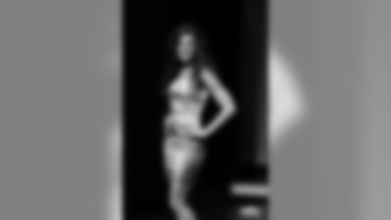 Casandra R.