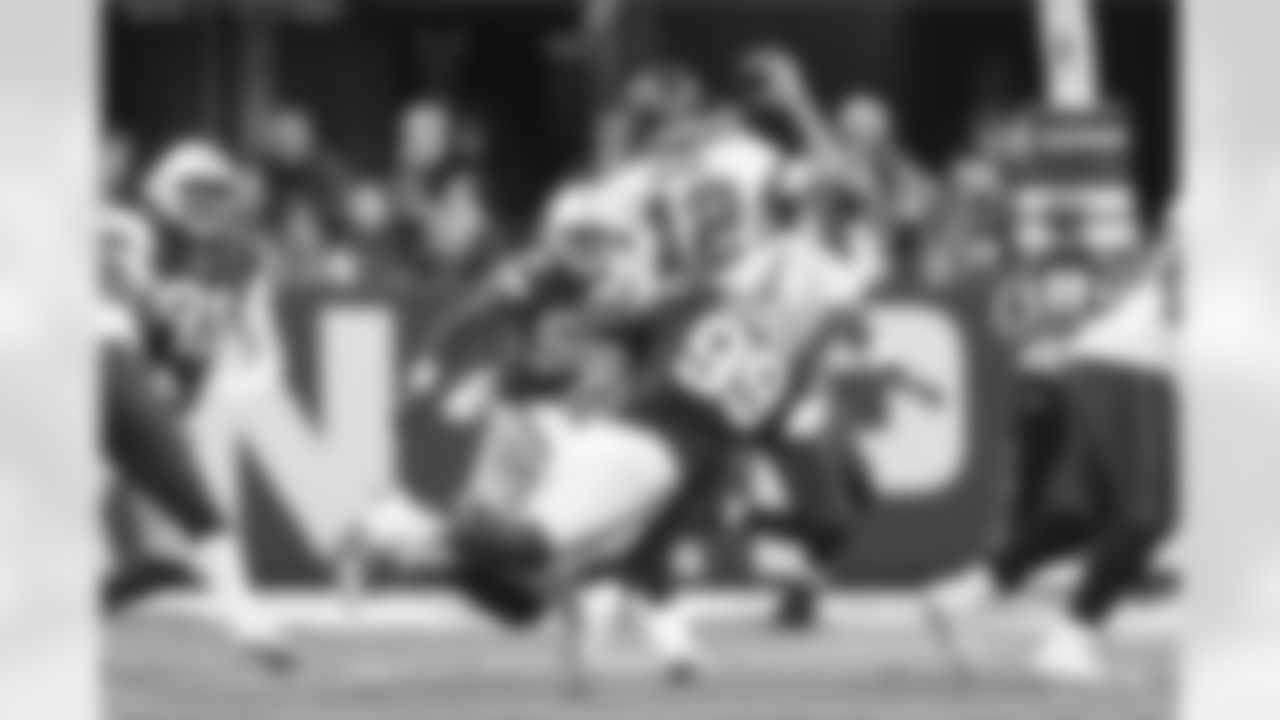 99 DT DeForest Buckner