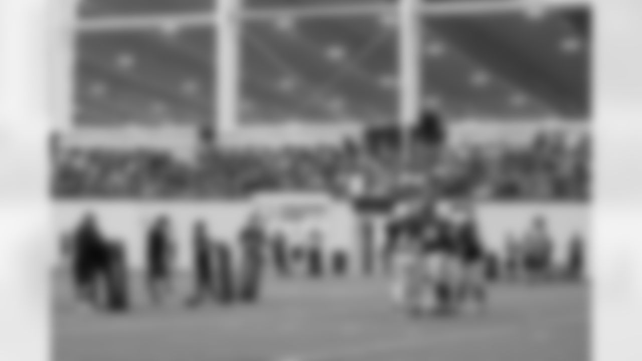 4 QB Sam Ehlinger
2023 Colts Training Camp - Grand Park