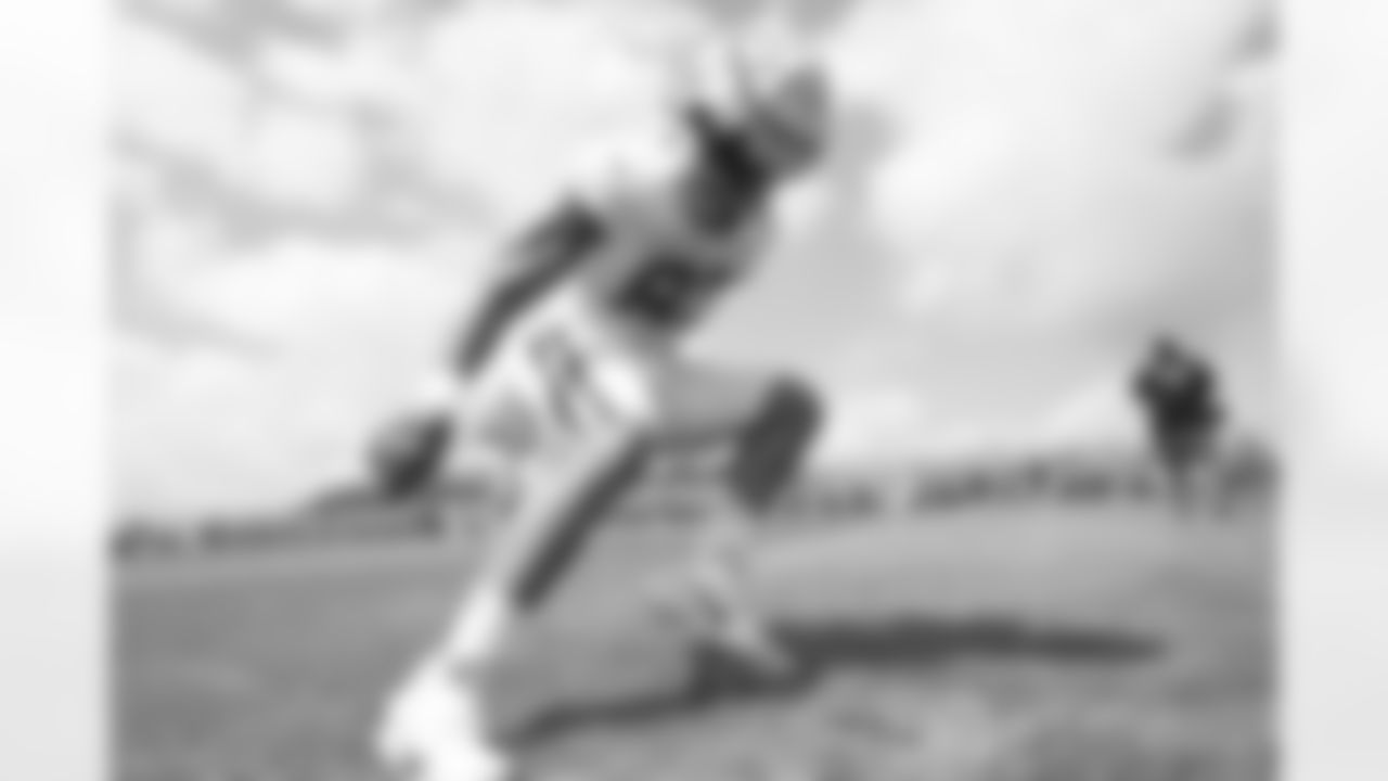 83 TE Kylen Granson