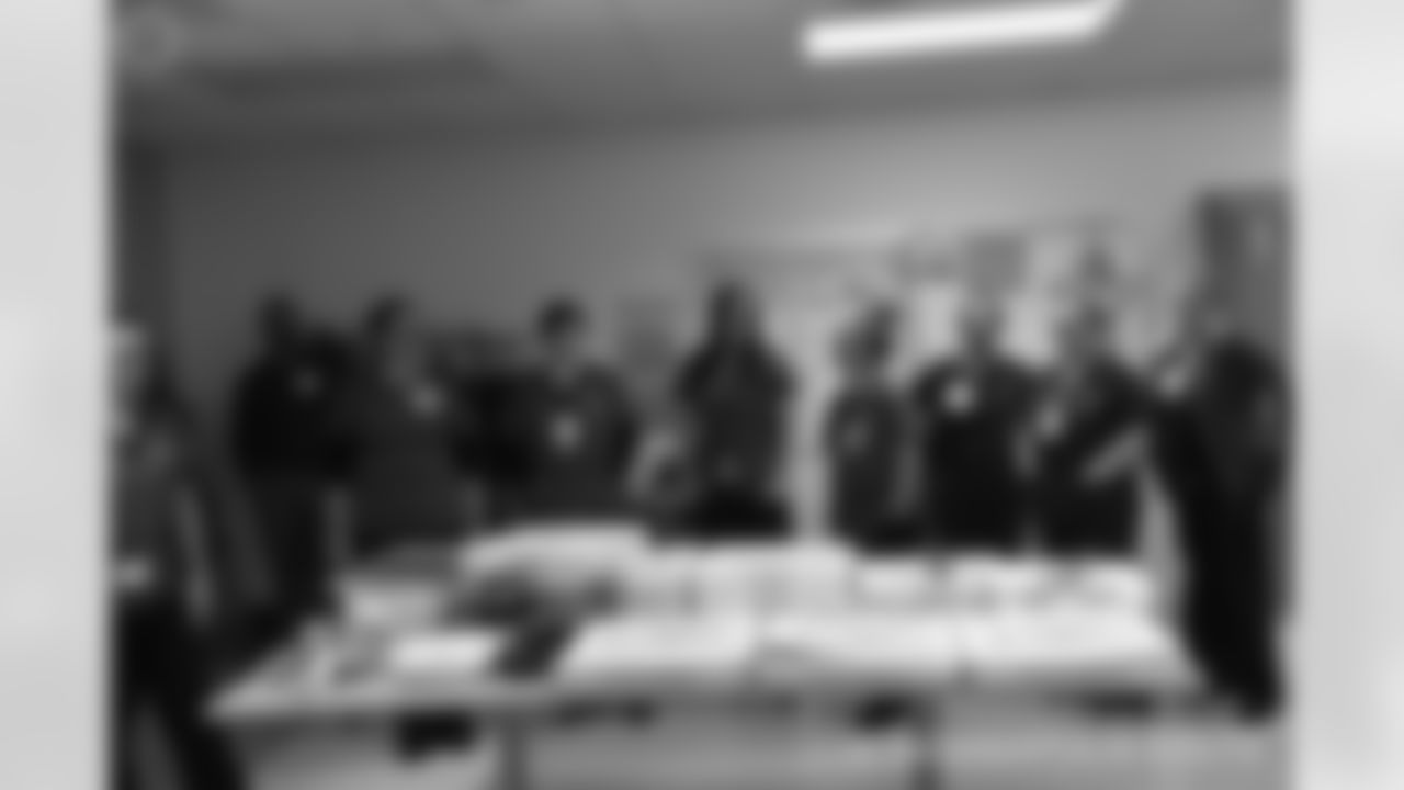 2018_1019_NursePizzaEvent_0061