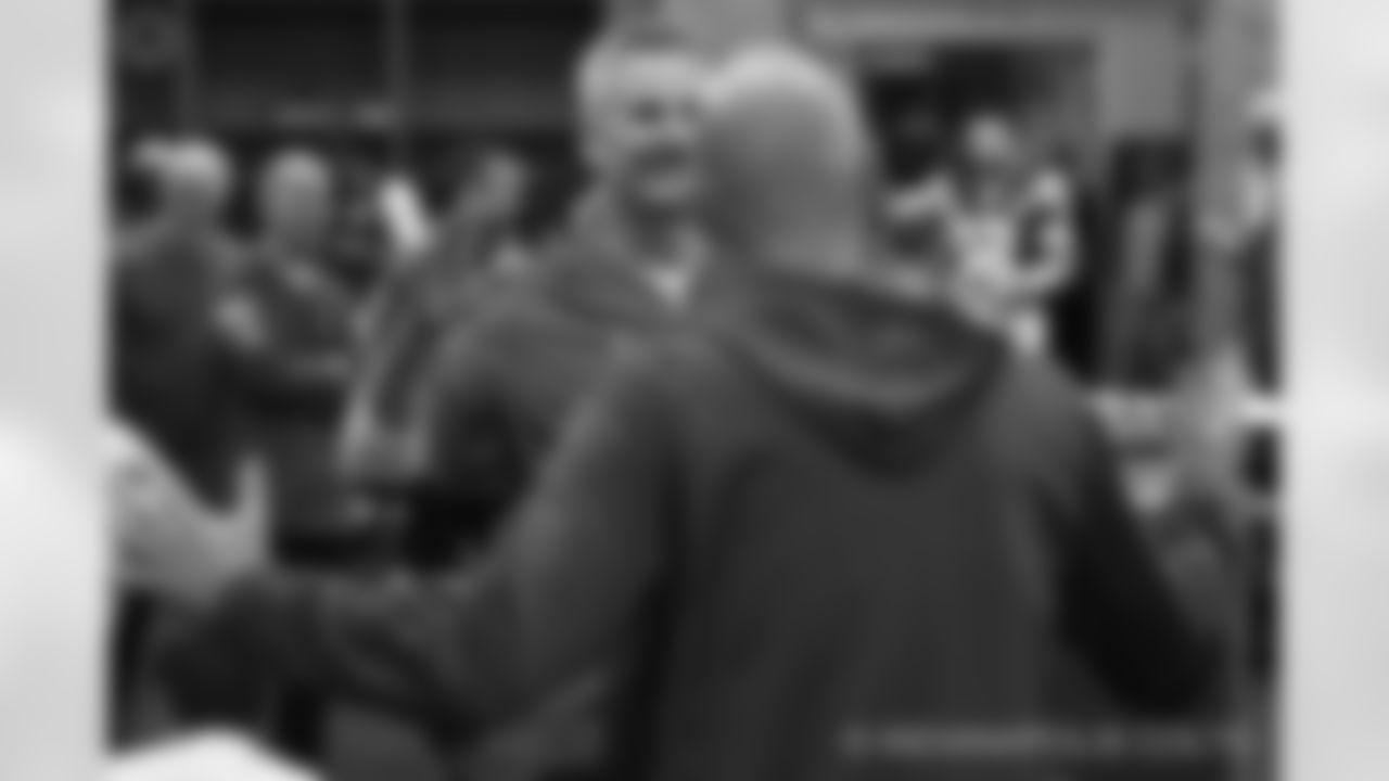 2018_1111_LockerRoom_0010