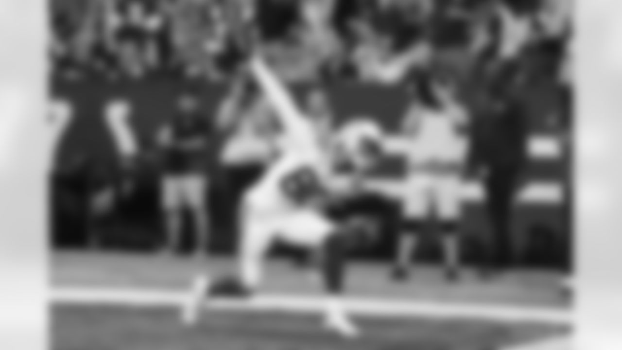 86 WR Samson Nacua