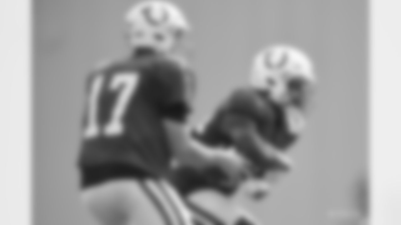 Philip Rivers #17 QB 6-5 228lbs 38yrs Exp 17 North Carolina State