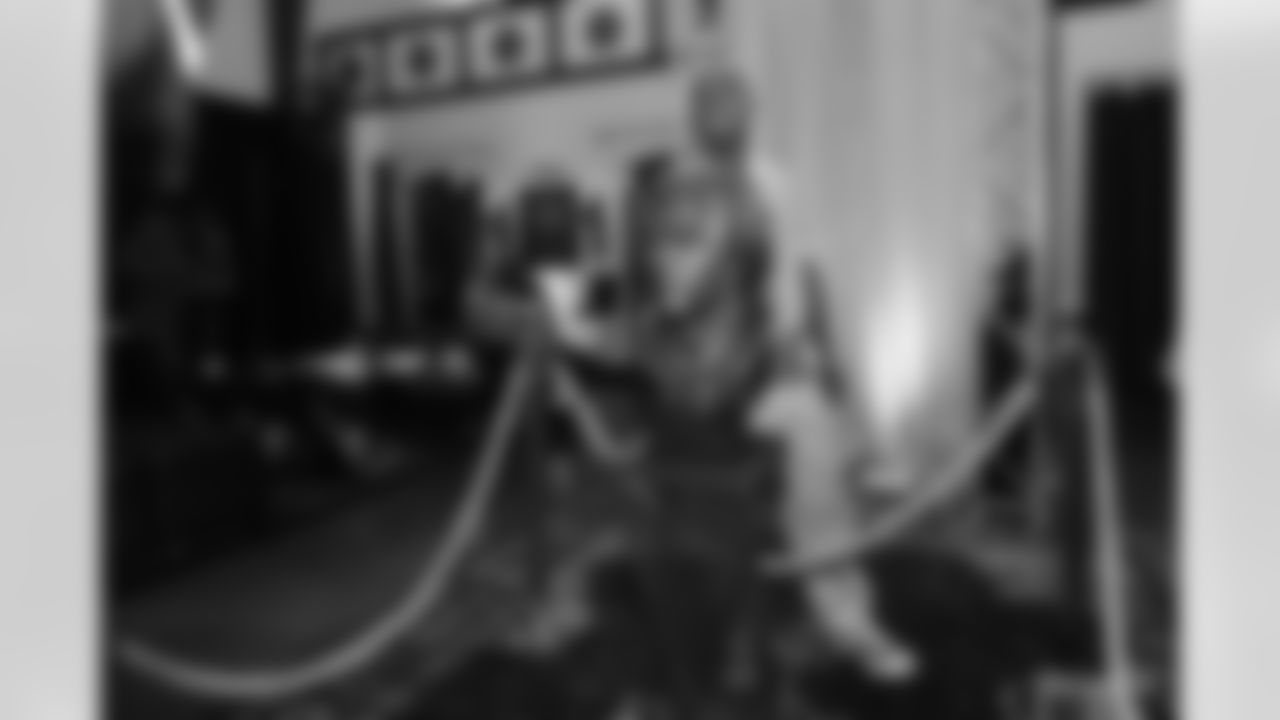 2021_0807_HOF_Edge_Party_0971