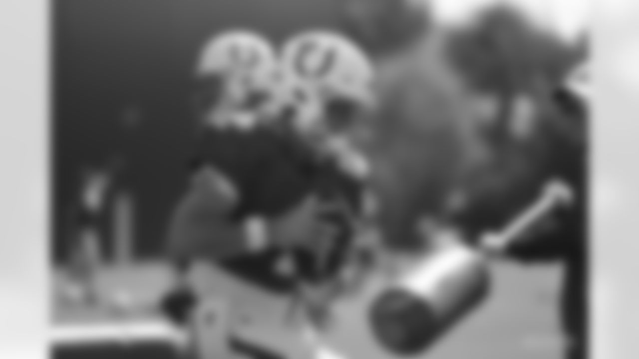 4 QB Sam Ehlinger