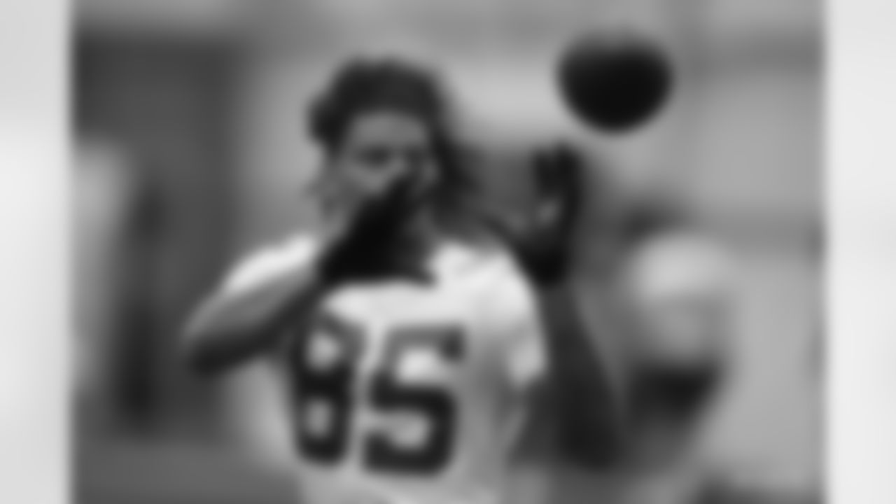 85 TE Drew Ogletree