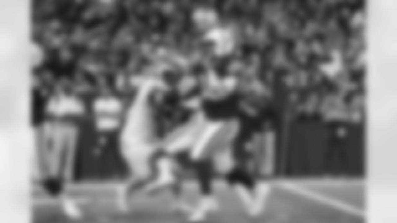 10 QB Gardner Minshew