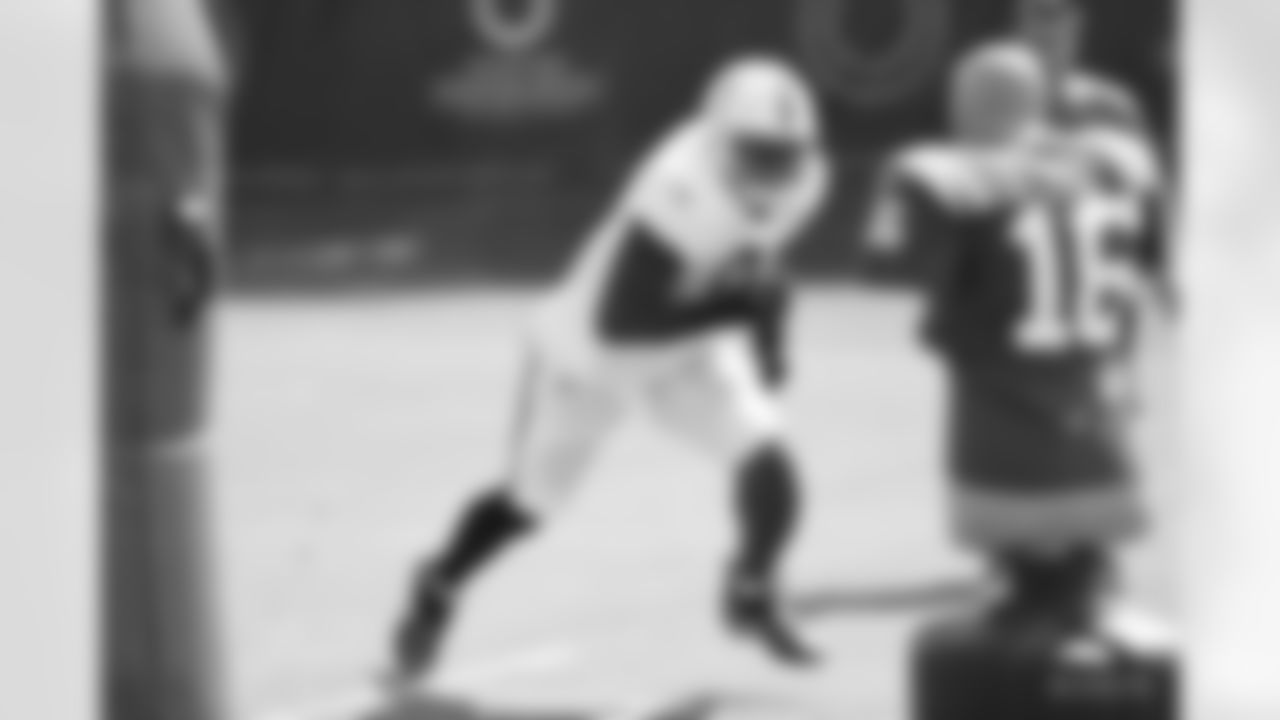 94 DT/DE Tyquan Lewis