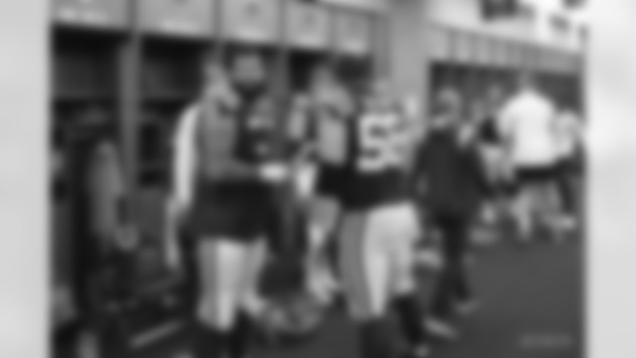 69 T Matt Pryor, #75 G Will Fries, #56 C/G Quenton Nelson