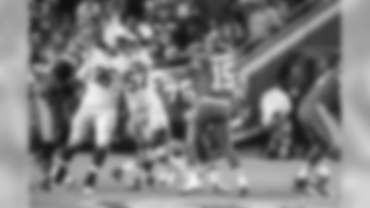 96 tackle Denico Autry
