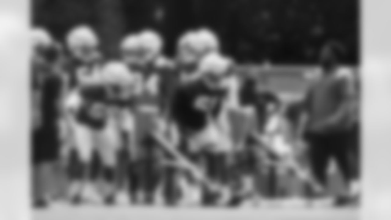 51 DE Kwity Paye, #59 DE Ifeadi Odenigbo