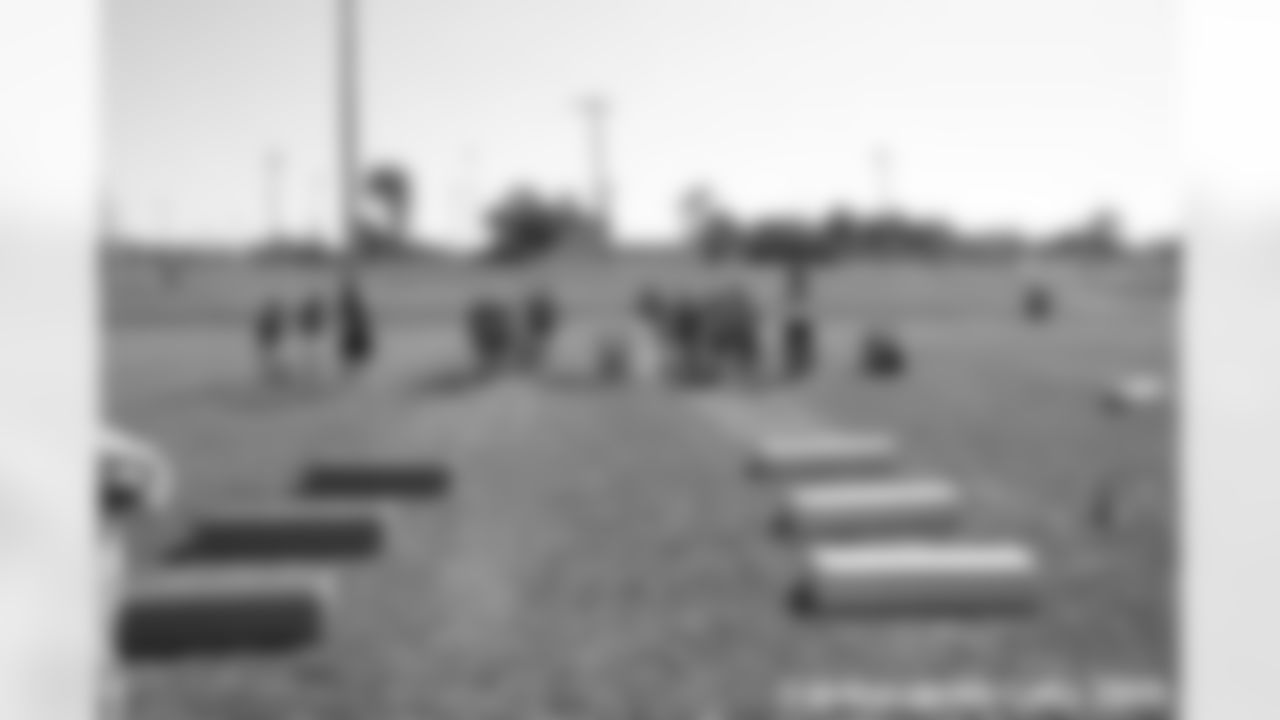 LANDING_youthfootball-5