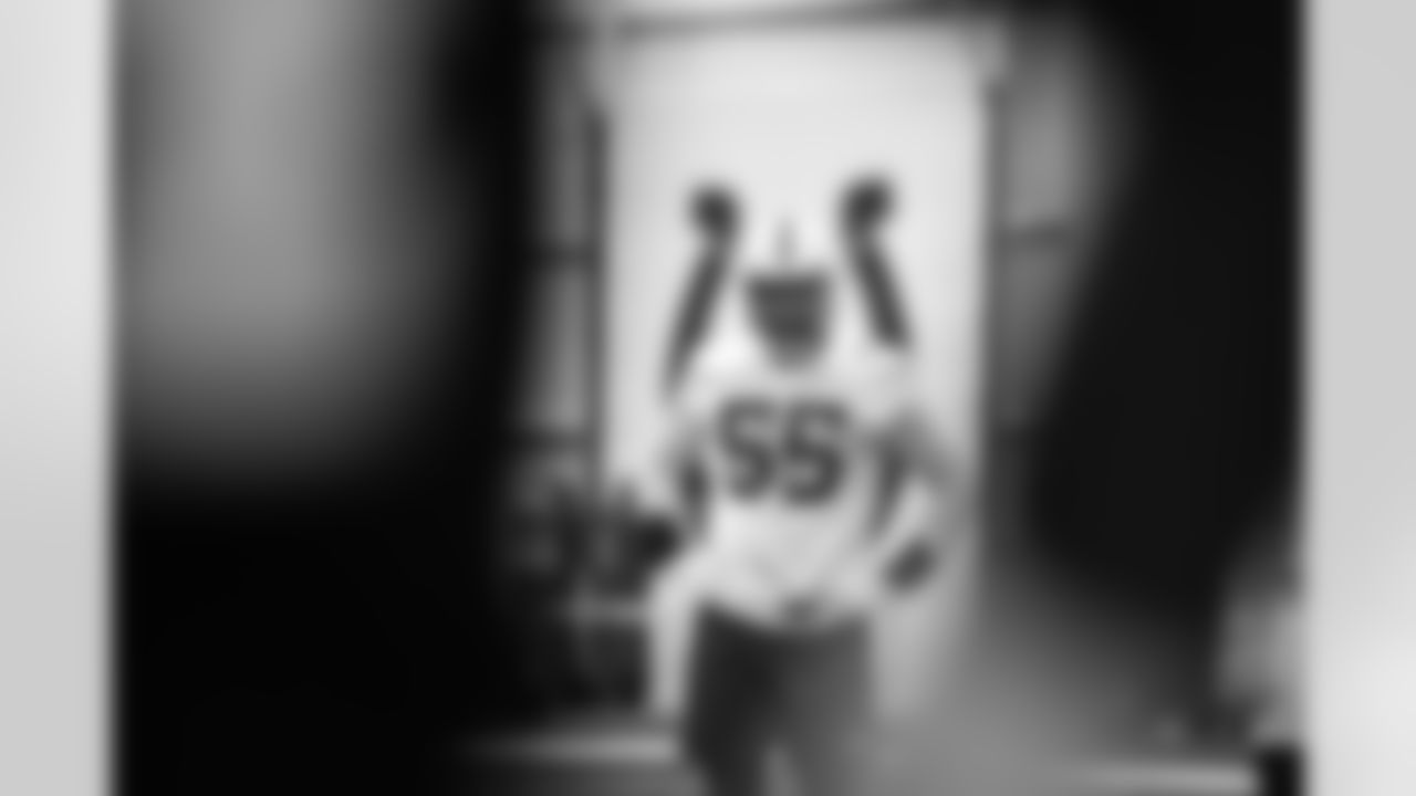 55 DE Khalid Kareem,