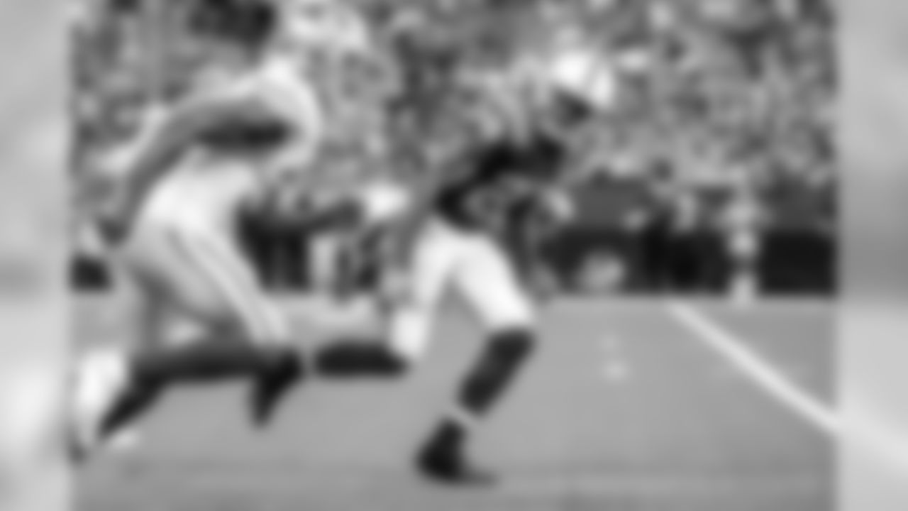 28 Milton, Chris CB 5-11 196 25 2 Georgia Tech