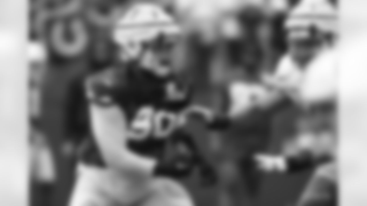 90 DT Grover Stewart