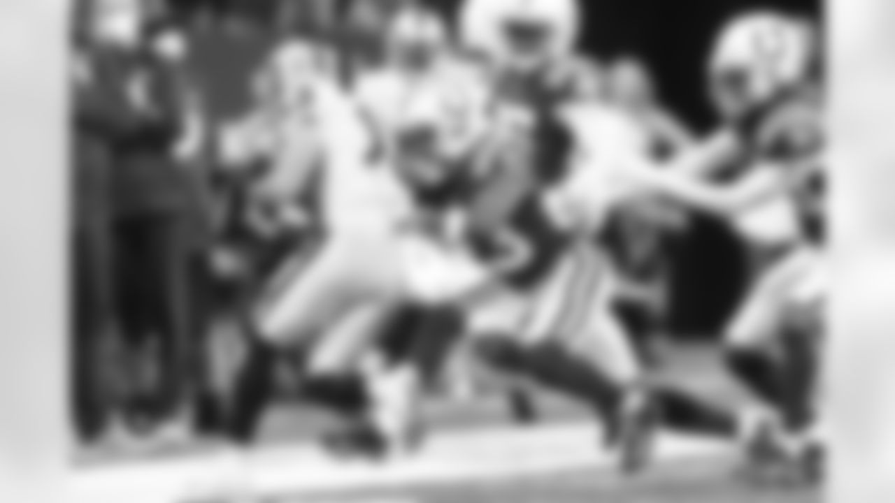 23 CB Kenny Moore II, #30 S George Odum