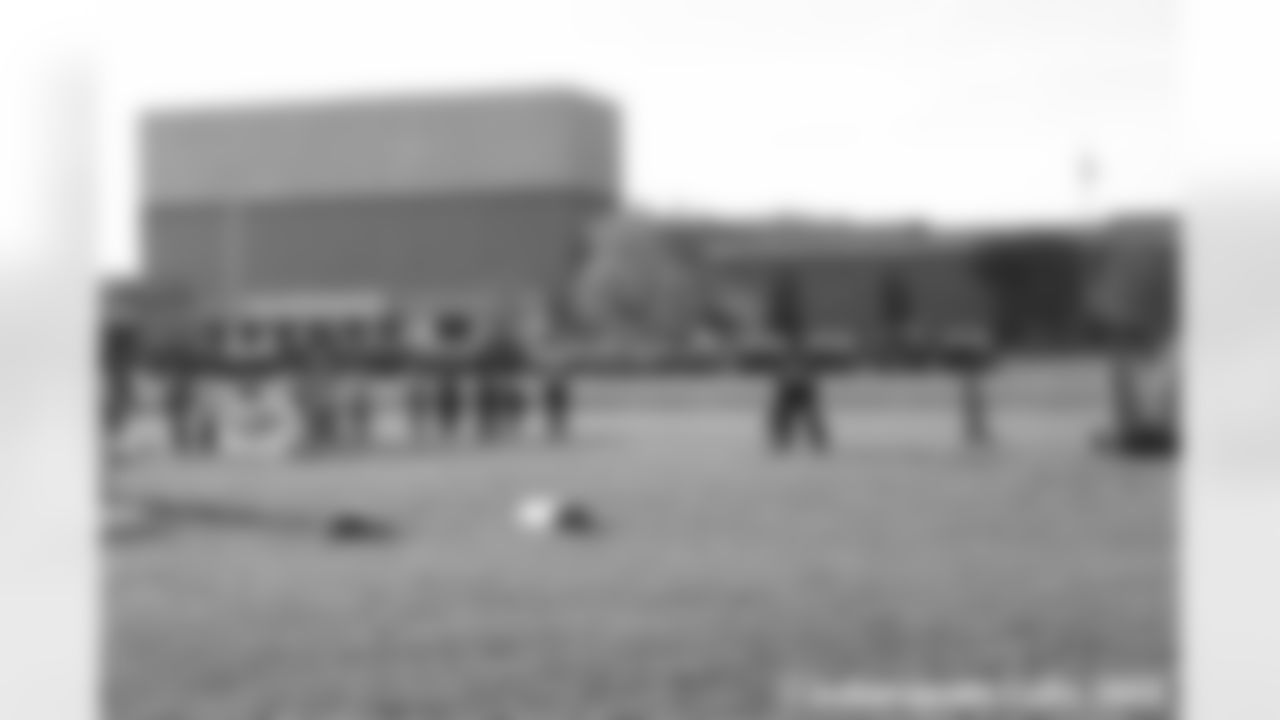 LANDING_youthfootball-8