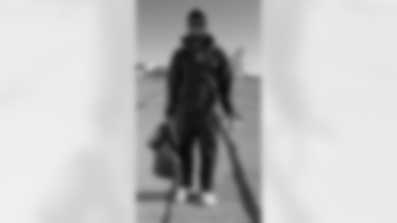 1203_DAL_Travel_021