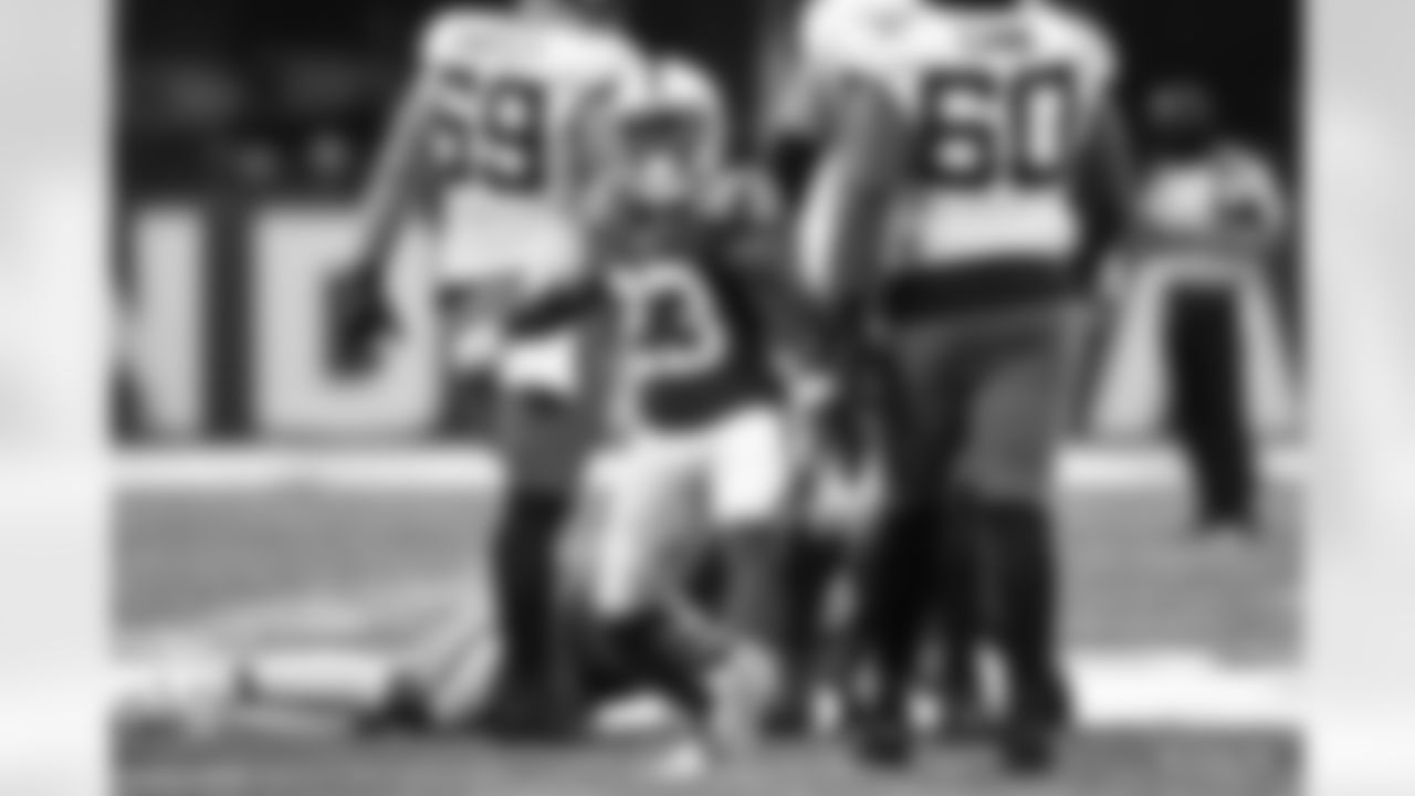 23 CB Kenny Moore II